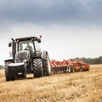 Valtra         - - ,  "  "